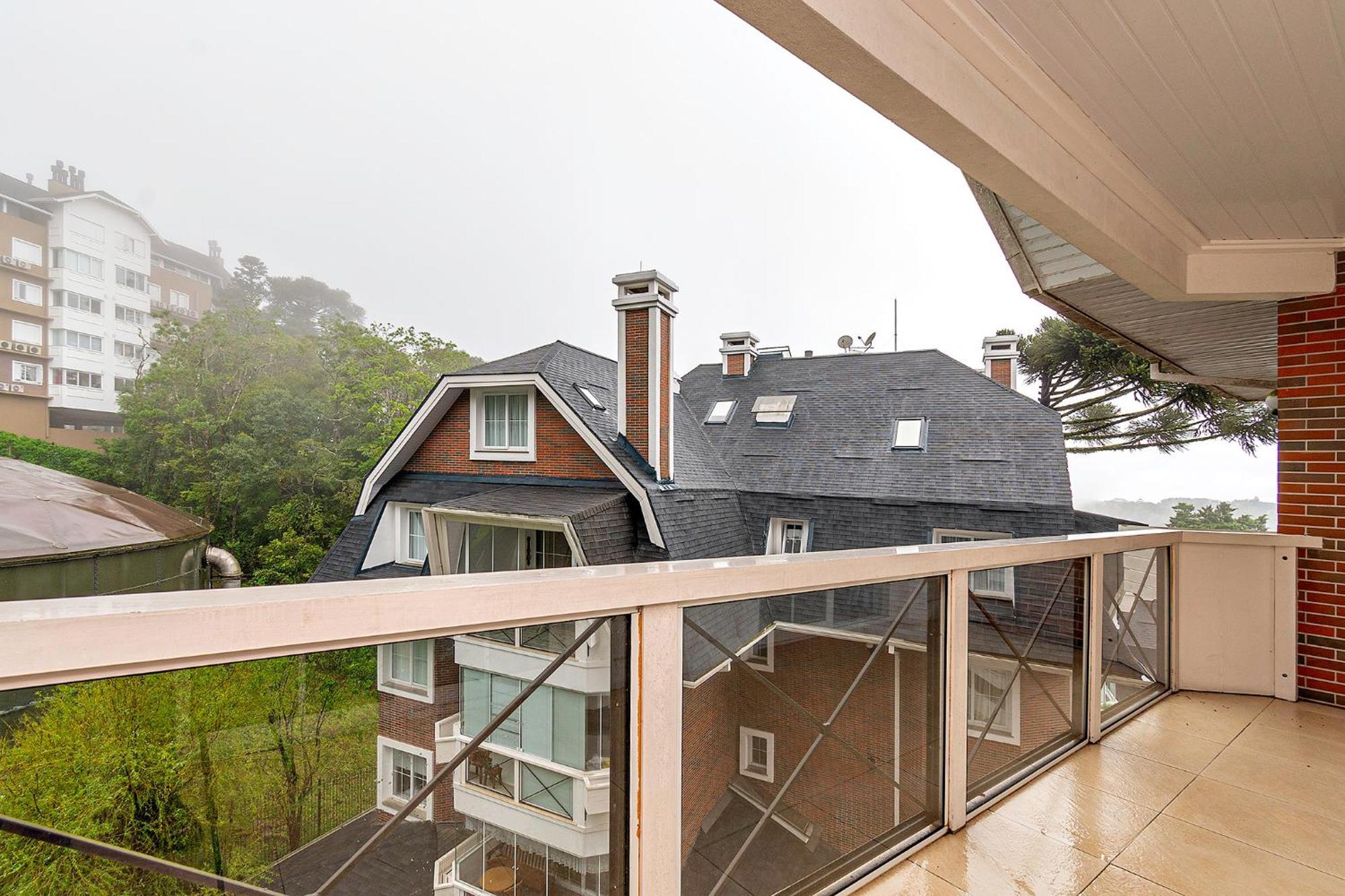 Incrivel Apartamento A 500M Da Rua Coberta Gramado Eksteriør billede